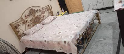 king size double bed for sale