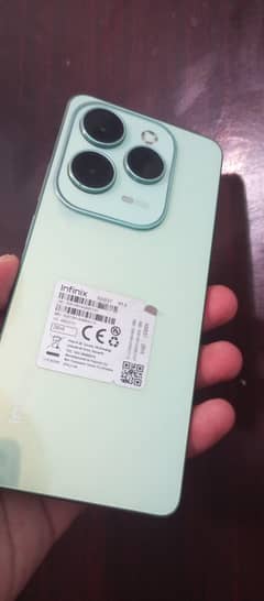 Infinix Hot 40 Pro 8+8  256 GB Front 32 Back 108 MP fast charge sale