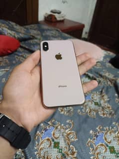 iphone xs peach color