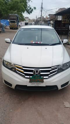 03005263896very good condition Home used car only schracless condition