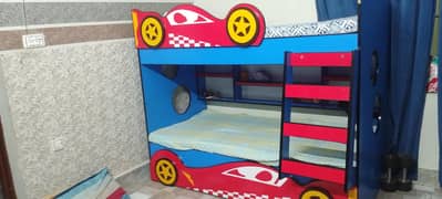 10/10 condition bankers with wardrobe and mattresses