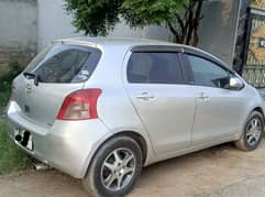 Toyota Vitz 2012