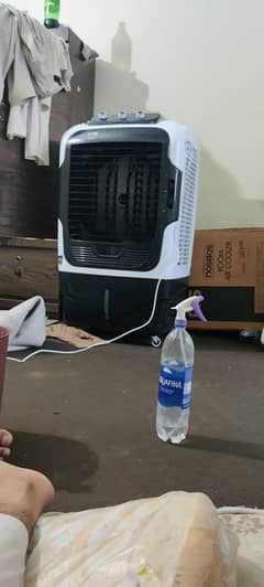 Model is NAC 9400