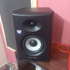 BEHRINGER MONITOR K5