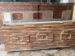 A good condition table for office 03349563681 contect us