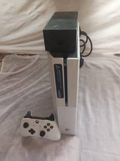 Xbox. one. 1TB  wait