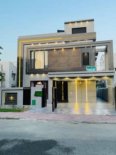 10 Marla House for sale