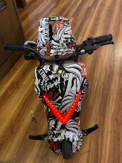 Razer drifting scooter