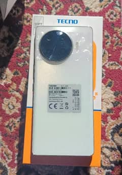 techno spark 20 pro plus 8/256 with box