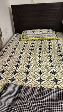 single bed for sale