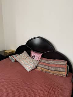 Real wood black high gloss bed set