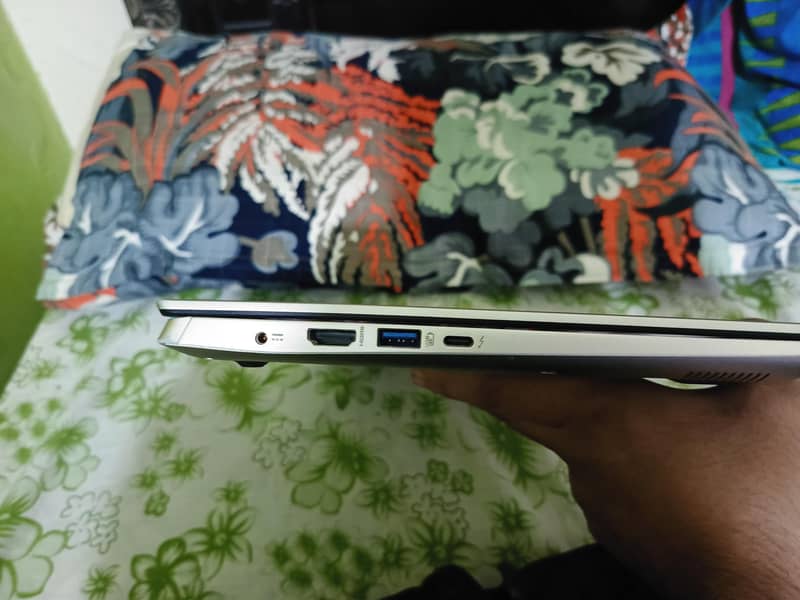 Acer Swift 3x Core i5 11th generation + Iris xe max GPU 2