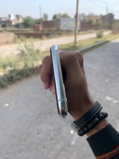 Iphone 11 pro max new phone just minor dot