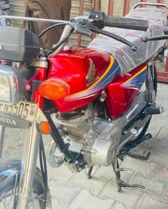Honda 125 2011 model urgent for sale