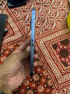 iPhone 13 pro Max (Urgent forsale)