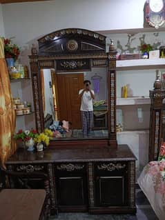Dressing Table Available For Sale!