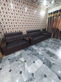 7 seater sofa good condition  Sale