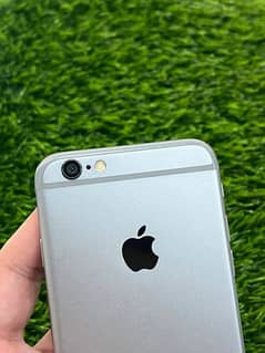 iphone6s available for sale set bilkul okay hai 64gb battery held 10/9