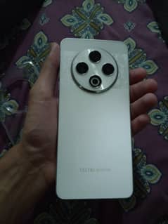 Tecno spark 30