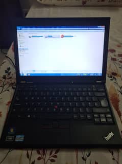 Lenovo X230 12.5" screen 320 gb hard disk 4 gb ram