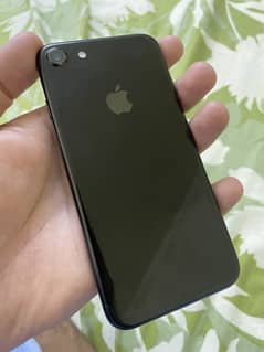 Apple iPhone 7