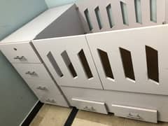Kid’s cot