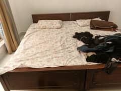 Walnut Bed