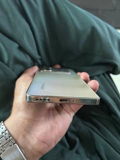 Infinix Note 40 12/256  With Mag Charger