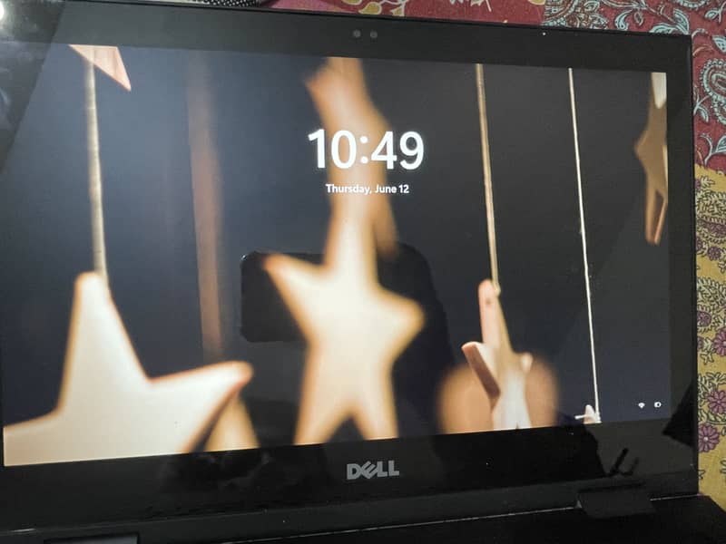 Del laptop latitude with 360 rotation window 11 and touch screen 2