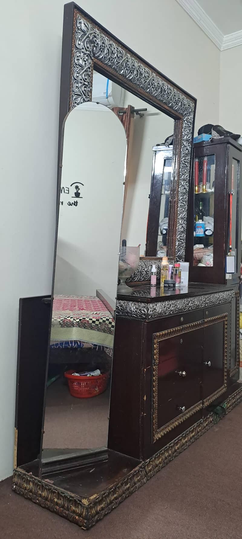 Full size Bed set side table with Dressing table 3