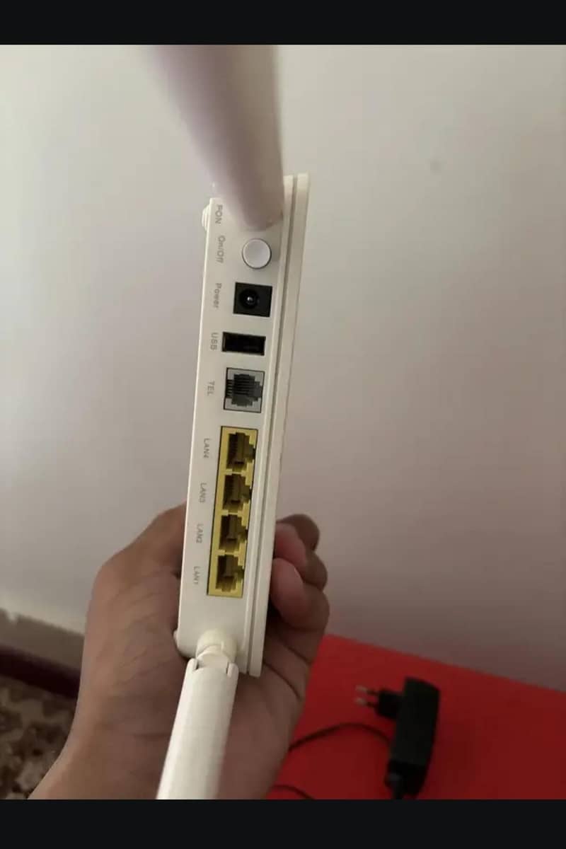 WIFI Router - Huawei EchoLife HG8145V5 GPON Terminal 2