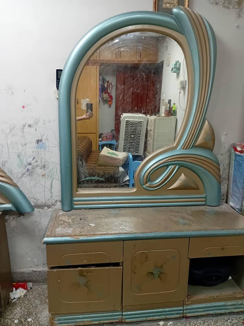 double bed with mattress with dressing table and side table 3
