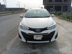 Toyota yaris Totalljanion