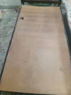 single bed with mattress