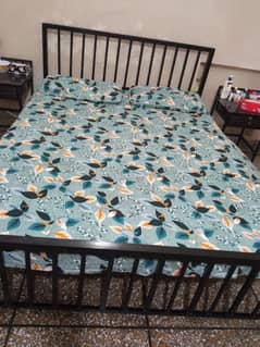 BED WITH TWO TABLES AND MATTRESS