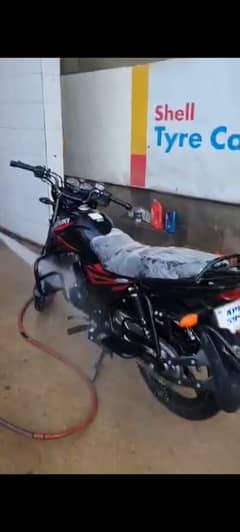 Suzuki gr 150
