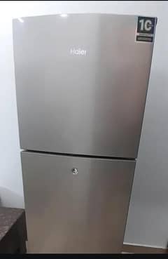 Haire Medium size Fridge