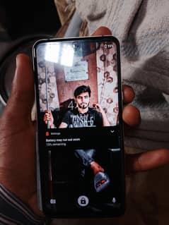 Aquos r3