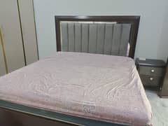 Complete Bed Set with Dressing Table