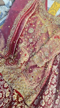 Farshi bridal lehnga with sandals