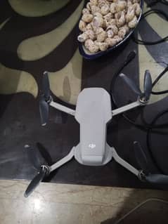 DJI