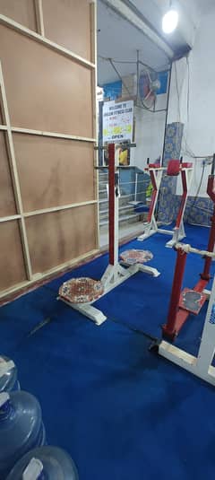 gym equipment/ gym machine/chest machine