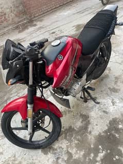 Yamaha YBR 125