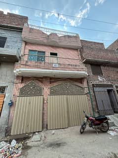3 Marla Half Triple Storey House Available for Sale in Murad Colony, Samundri Road, Faisalabad
