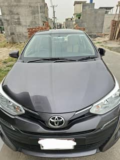 Toyota Yaris 1.5 CVT LAHORE