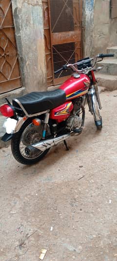 Honda 125 Karachi 130000