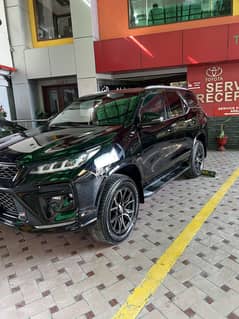 Fortuner GR Top Of The aline