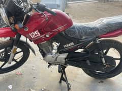 ybrg 125 red colour