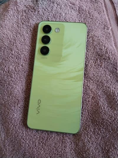 Vivo Y100