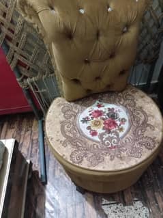 pair of chair cum sofa